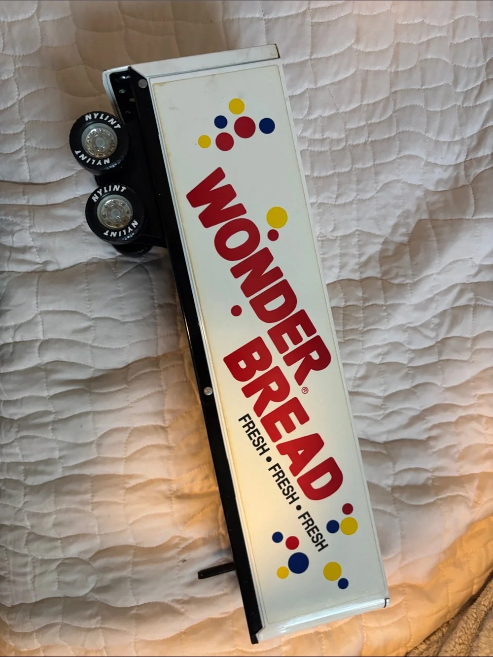 Nylint Sound Machine Wonder Bread vintage steel semi truck